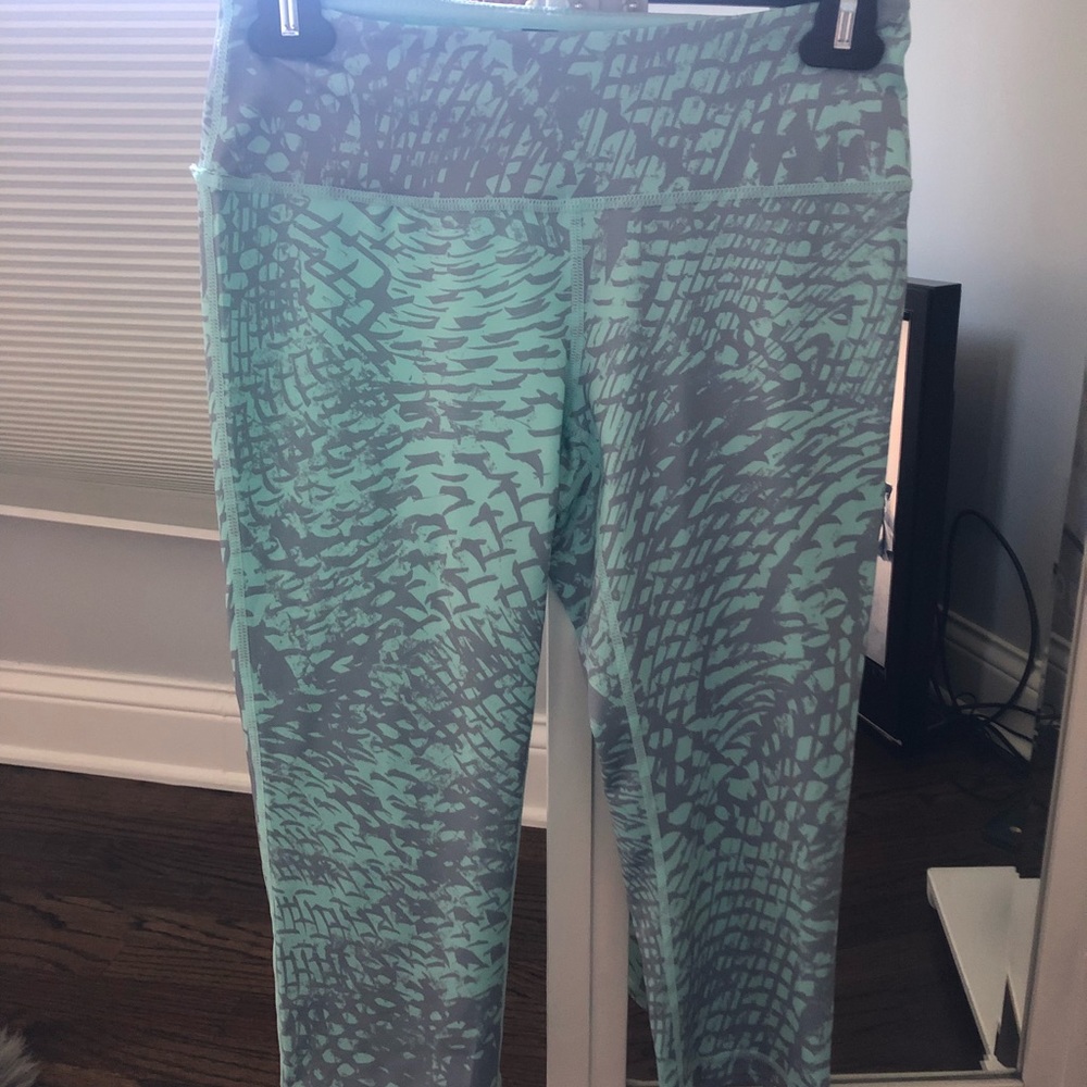 Zella cropped leggings